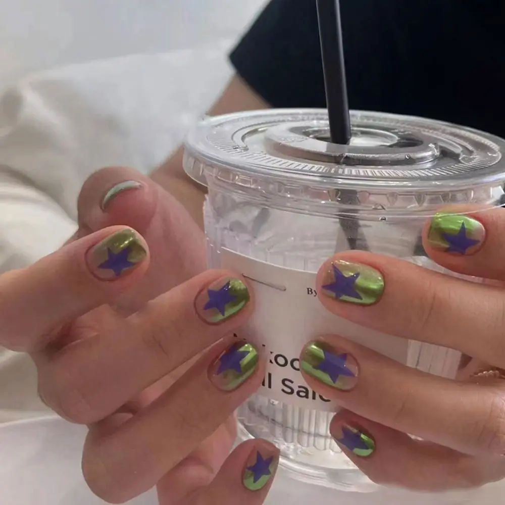 Fashion Short Round False Nails Glitter Aurora French Fake Nails Flowers Full Cover Nail Tips for DIY