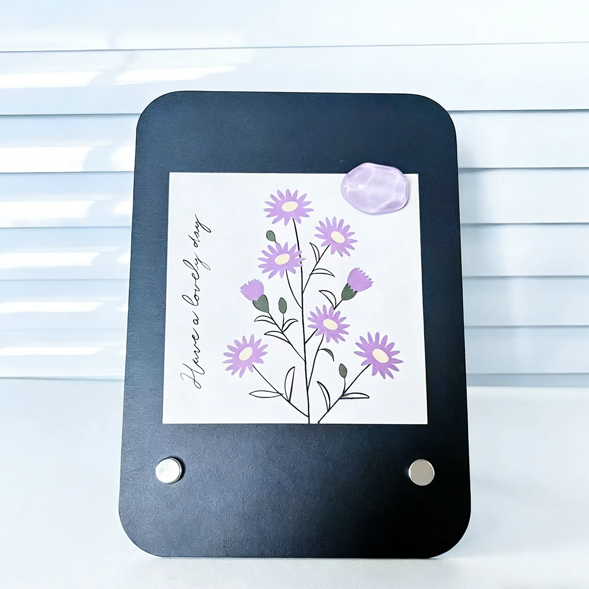 لوحة عرض معدنية حديدية قائمة،  - مراجعة Magnetic Calendar Board وسعره