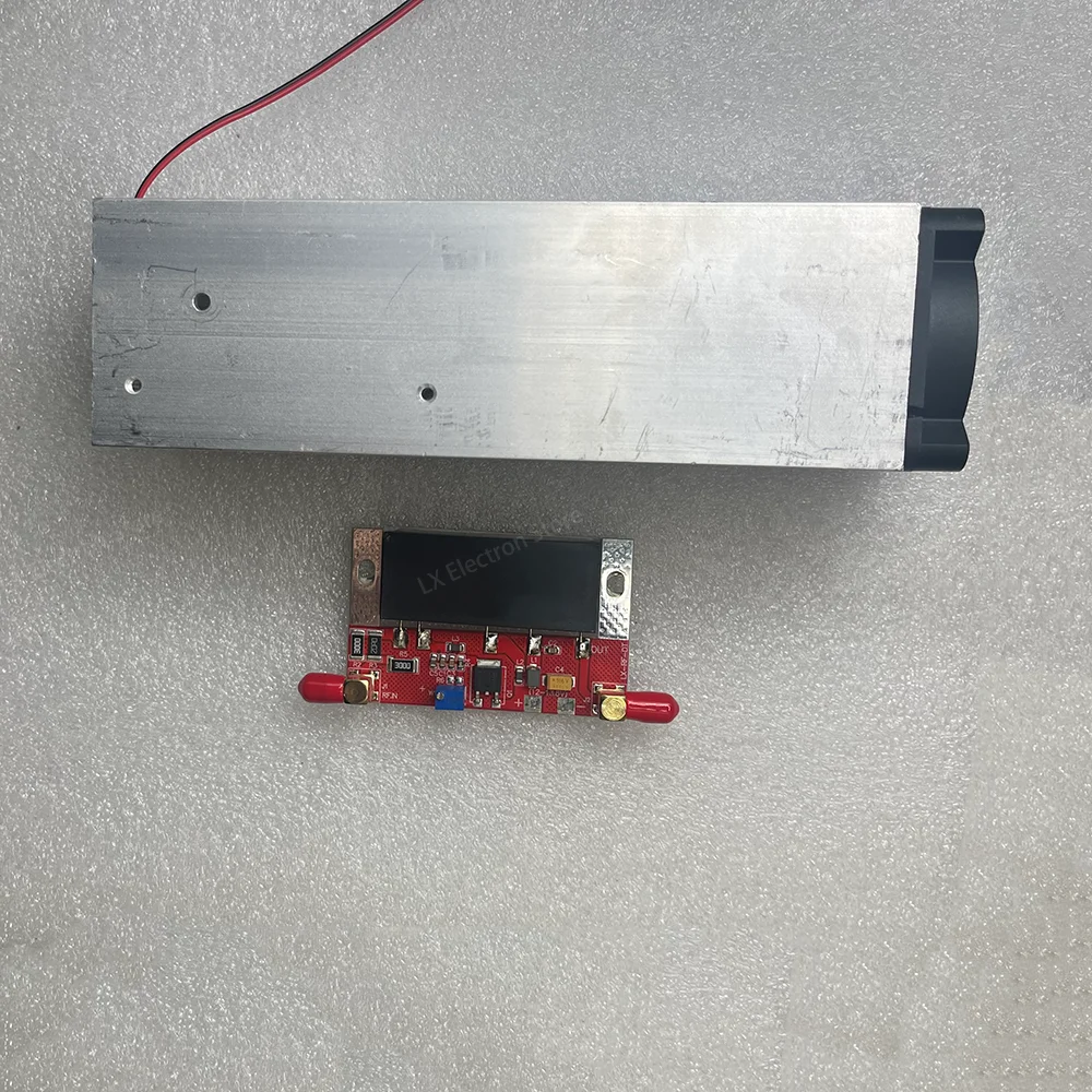 

1 шт. регулируемый модуль усилителя мощности RF с разъемом SMA. 12,5 В постоянного тока, 135-175 МГц, выходная мощность 28 Вт, входная мощность 200 мВт, сопротивление 50 Ом. Простые поделки своими руками