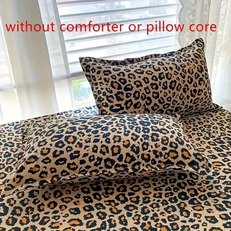 2pcs Soft & Breathable Pillowcases - Stain Resistant, Envelope Closure, Machine Washable - Perfect for All Seasons