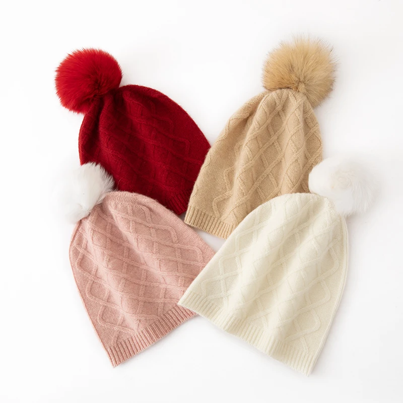 النساء 100% الكشمير الخالص قبعة صغيرة بوم بوم التفاصيل كابل متماسكة شتاء دافئ لينة مترهل Skullies قبعة الطقس البارد التبعي #2