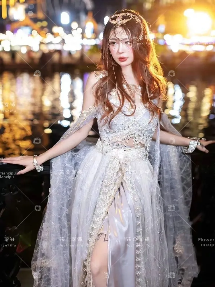 

Плащ в стиле принцессы с этническим колоритом, в стиле Дуньхуанского полета на Запад, двойная версия, Ханьфу, одежда для путешествий и фотосъемки, сценический костюм