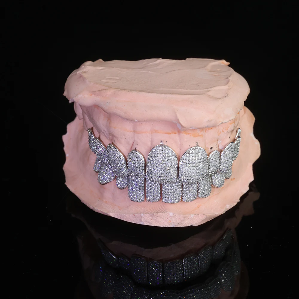 Hip Hop Custom 8 on 8 Teeth Deep Perm Cut VVS Moissanite Grillz Iced Out 925 Sterling Silver White Gold Grillz