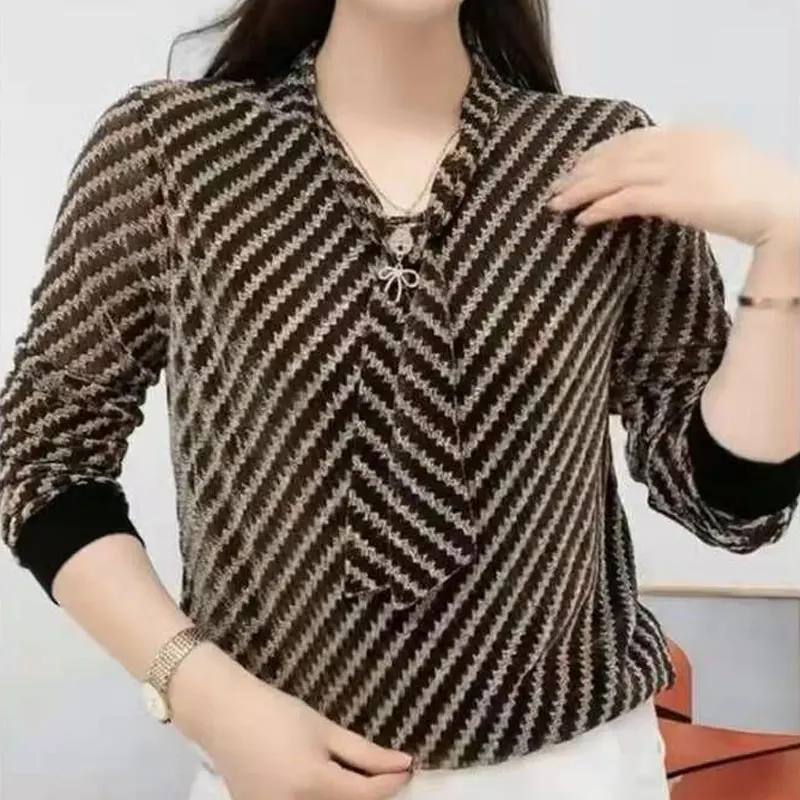 Commute Striped Spliced Blouse Fashion Bright Silk Spring Autumn New Long Sleeve Women\'s Clothing Elegant V-Neck Bandage Shirt