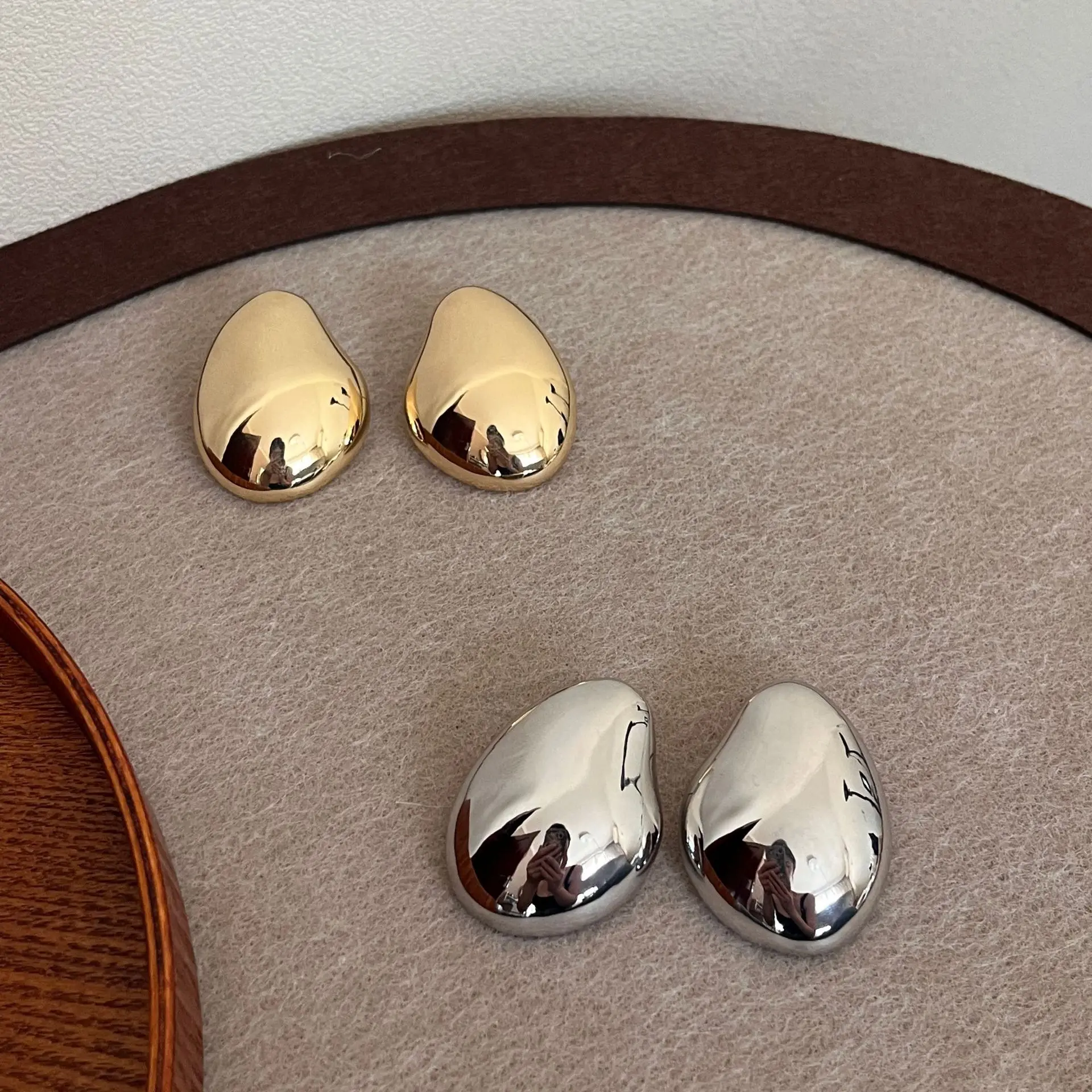 Europe and America New Trend Metal Glossy Large Earrings for Women Simple Temperament Unique Jewelry Gifts