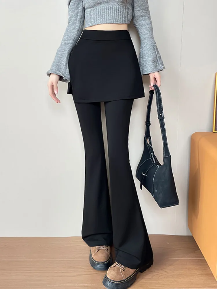 黒のフェイクツーピース風カーテンパンツ、ワイドレッグ、ハイウエスト、スリムフィット、スーツパンツ、カジュアル、フロアモッピング、マイクロフレアパンツ