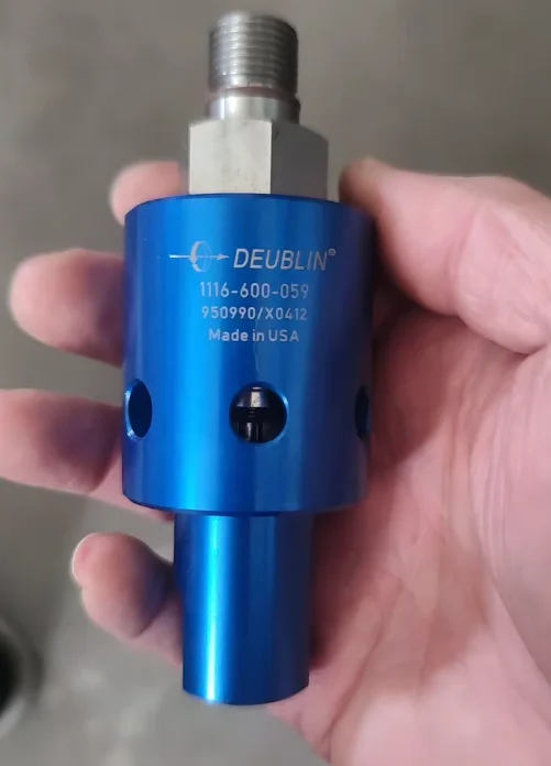 

Новый поворотный шарнир Deublin, модель Deublin 1116-600-059