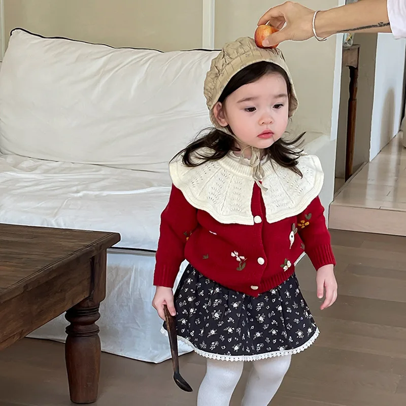 

Korean Girls Sweater with Floral Skirt Baby Embroidery Lovely Cardigan Set Childrens Knitting Shirt Christmas New Year Clothes