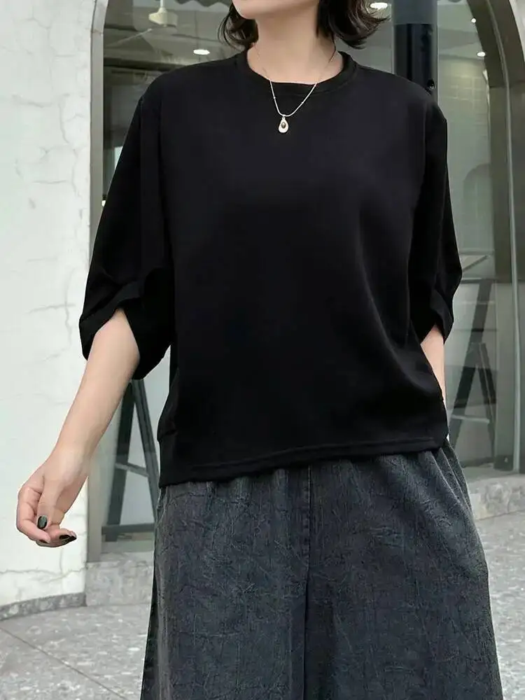 

Women Black Brief Pleated Big Size Casual T-shirt New Round Neck Half Sleeve Fashion Tide Spring Summer