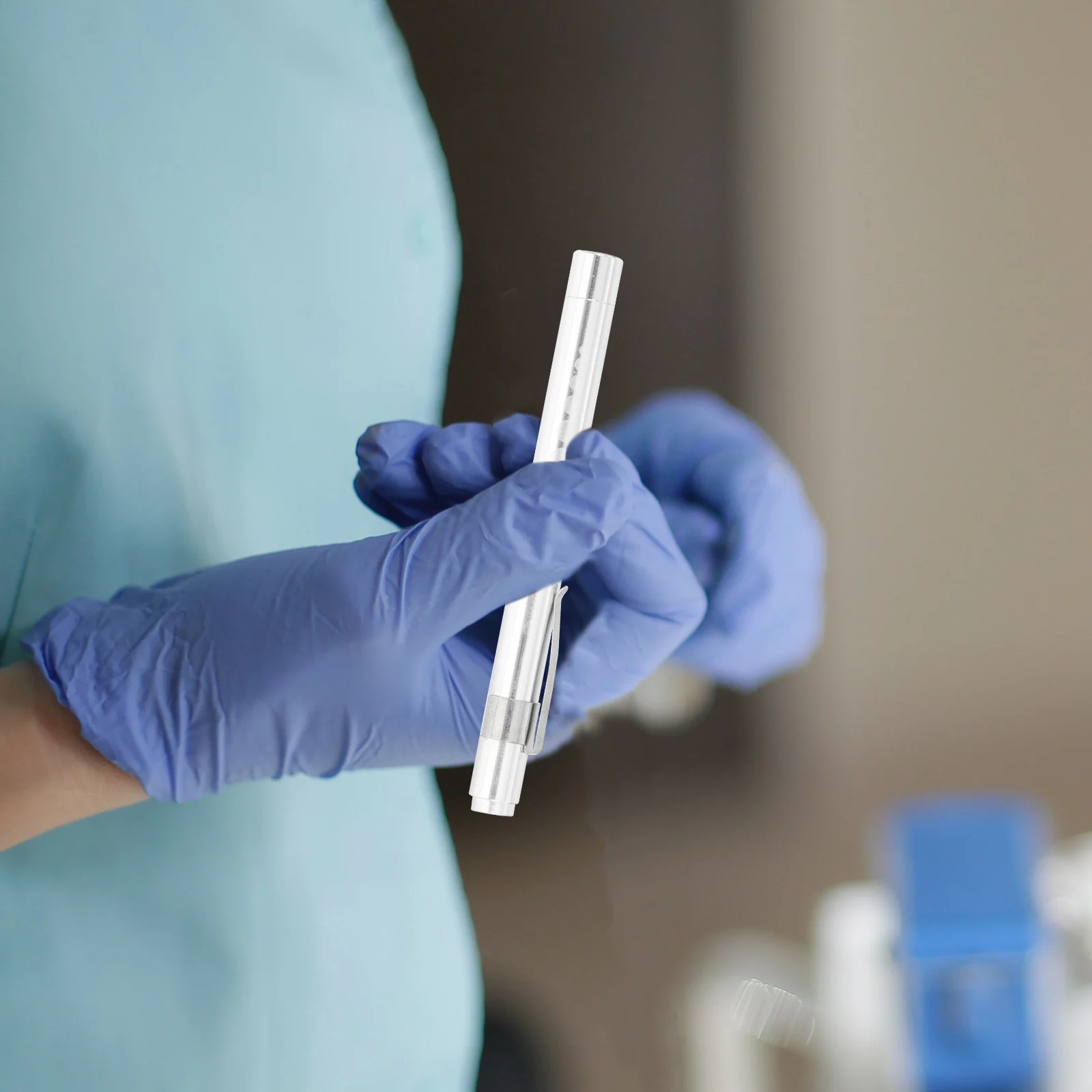 

2Pcs Medical Pen Lights LED Pupil Gauge Oral Checking Portable Inspection Tool for Doctors Nurses Clinic Use Aluminum Alloy