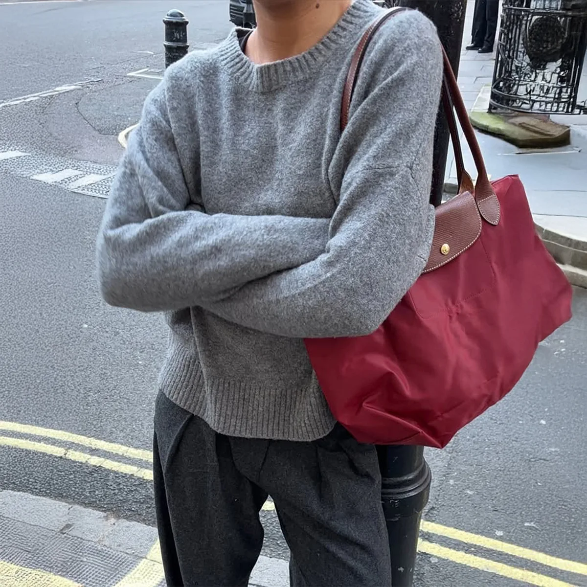 

Oversized Sweater Women Fashion Round Neck Long Sleeved Sweater for Women 2025 Fashion Tops