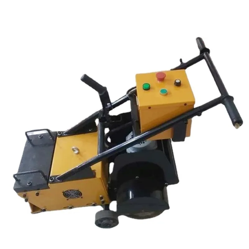 

Self-propelled hard silicon runway shovel, automatic forward shoveling system