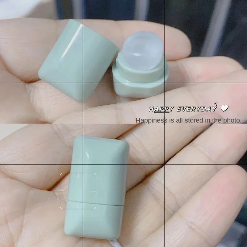 Mini Silicone Lip Brush Cartoon Angled Concealer Brushes Lip Balm Lip Gloss Concealer Brushes Make Up Brushes Wholesal