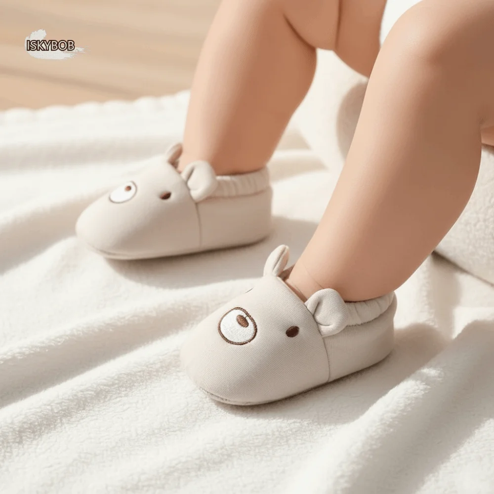

Модная хлопковая детская обувь с животным узором, мягкие детские первые ходунки с ушками, противоскользящие детские напольные кроссовки для новорожденных