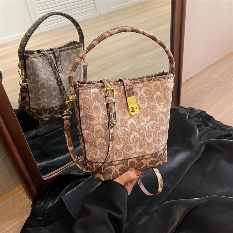

Premium Divine Messenger Bag Essential For Goddesses Fashionable Spacious Daily Work And Business Companion