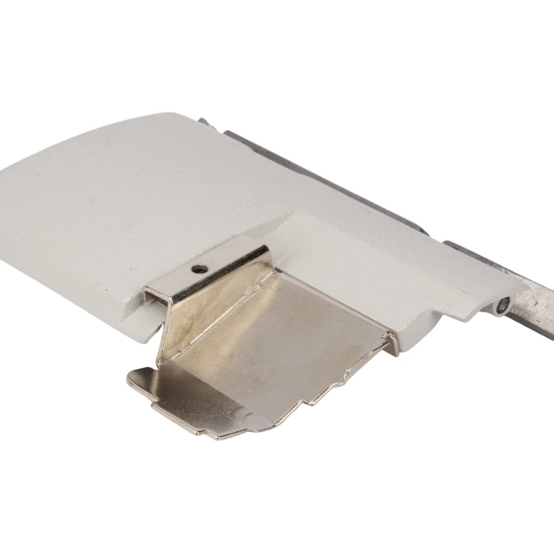 124-00909 Door Panel Assembly Sewing Machine Parts For 3300 Door Cover Assembly