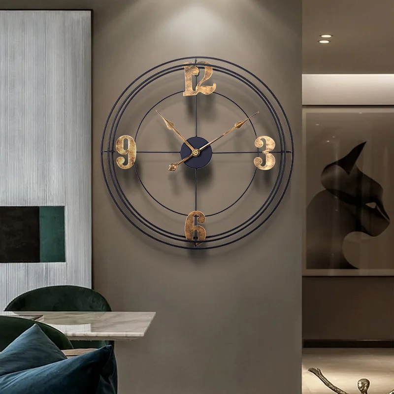 

Iron wall clock Mute sweep for seconds Living room wall decoration Nordic simple metal decorative clock room decor