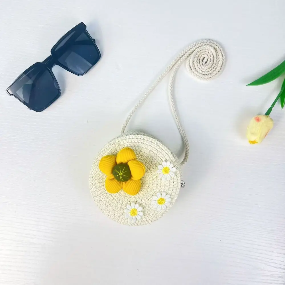 

Coin Purse Flower Graphic Round Straw Bag Floral Decor Handmade Summer Beach Bag Lightweight Mini Woven Crossbody Bag Women Girl