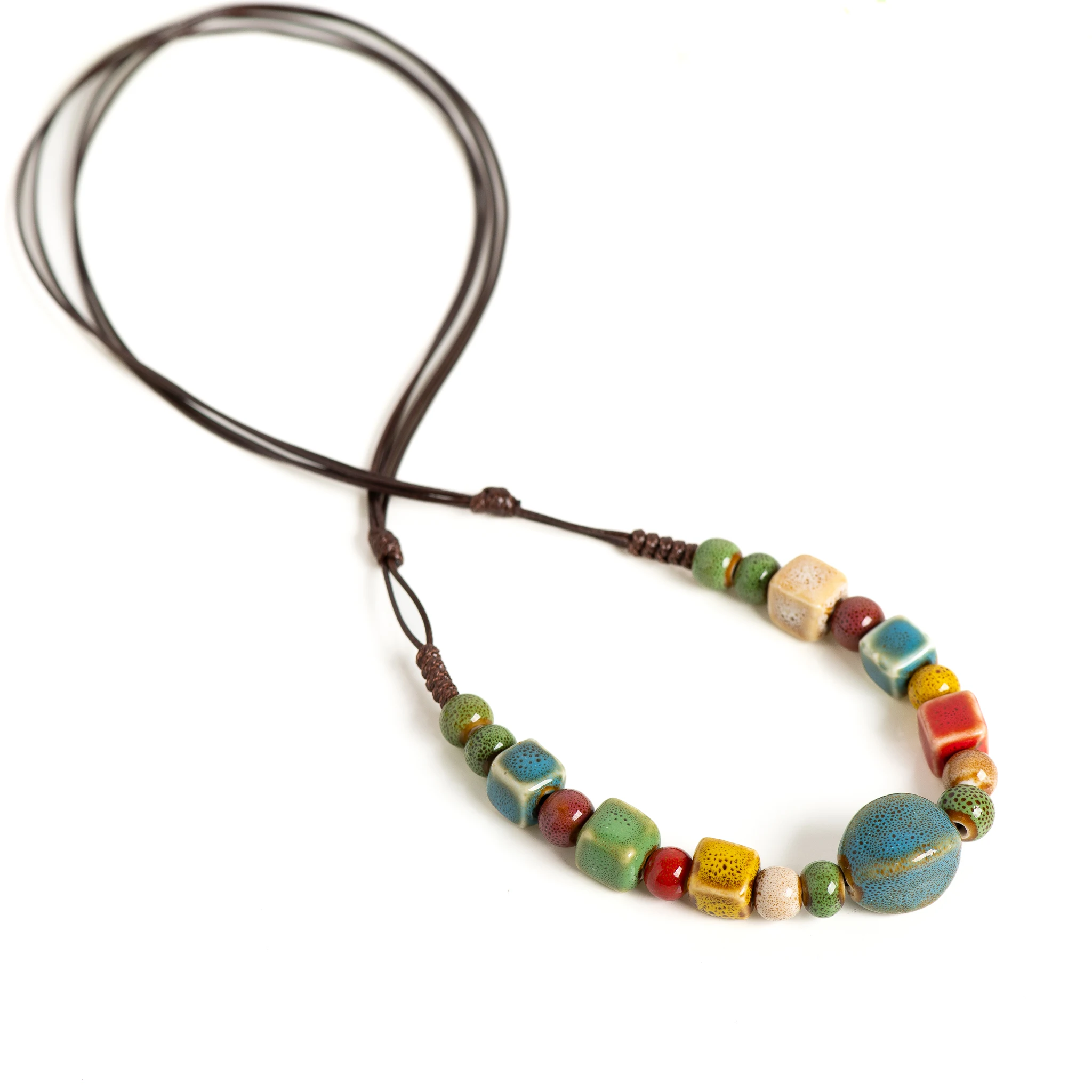 Boho-Keramik-Perlen-Halskette für Frauen, verstellbar, handgefertigt, einfacher langer Anhänger, ethnischer Stil, Schmuck