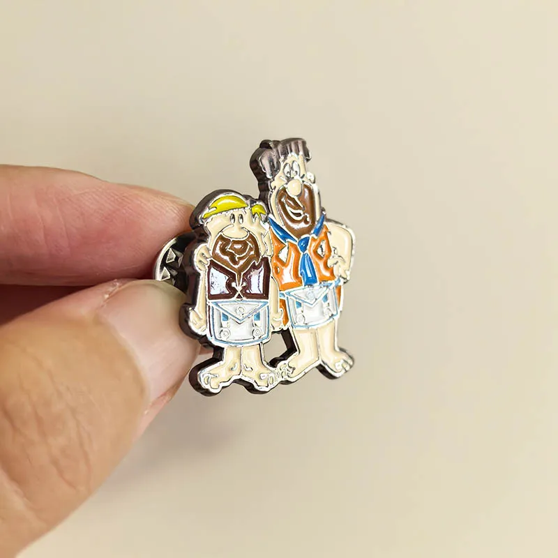 

50pcs US 60s Cartoon Free Masons Bothers Brooch Metal Badge Gift Masonic Apron Custom Freemason Lapel Pin