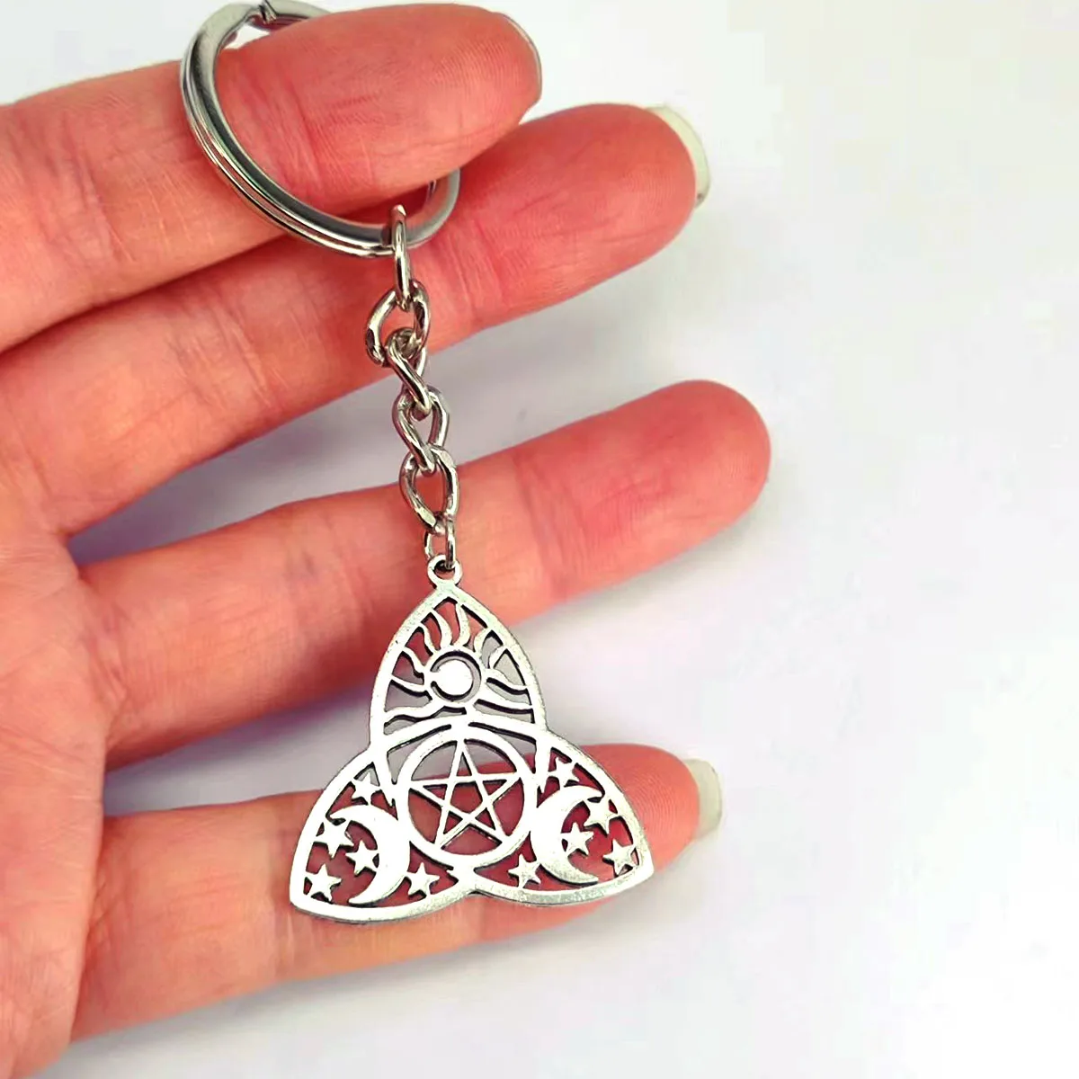 Witch Double Celtic Triangle keychains for gift