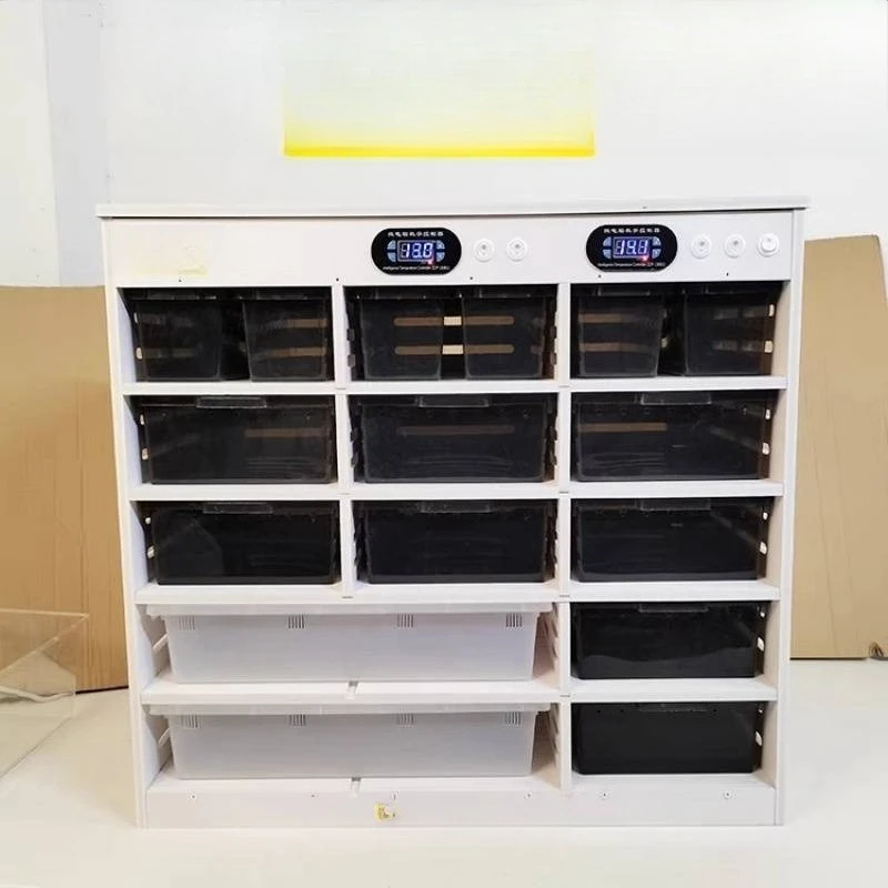 PVC climbing pet cabinet constant temperature horned frog feeding box snake palace R leopard print palace A4 drawer