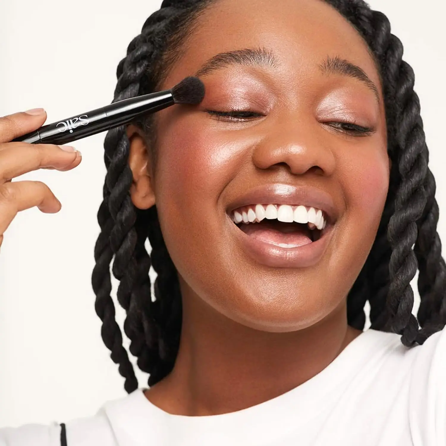 Dual-Ended Makeup Brush for Powder and Cream: Ultra-Soft, Vegan, Precise Application