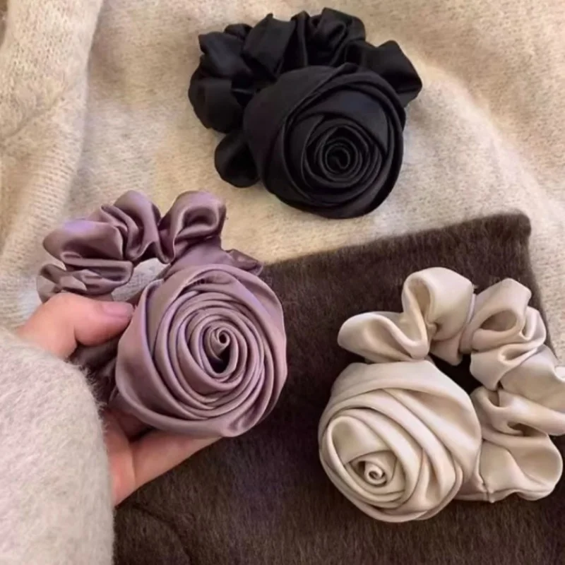 

Elegant Rose Hair Tie – Cute & Chic Hair Accessory for Women & Girls