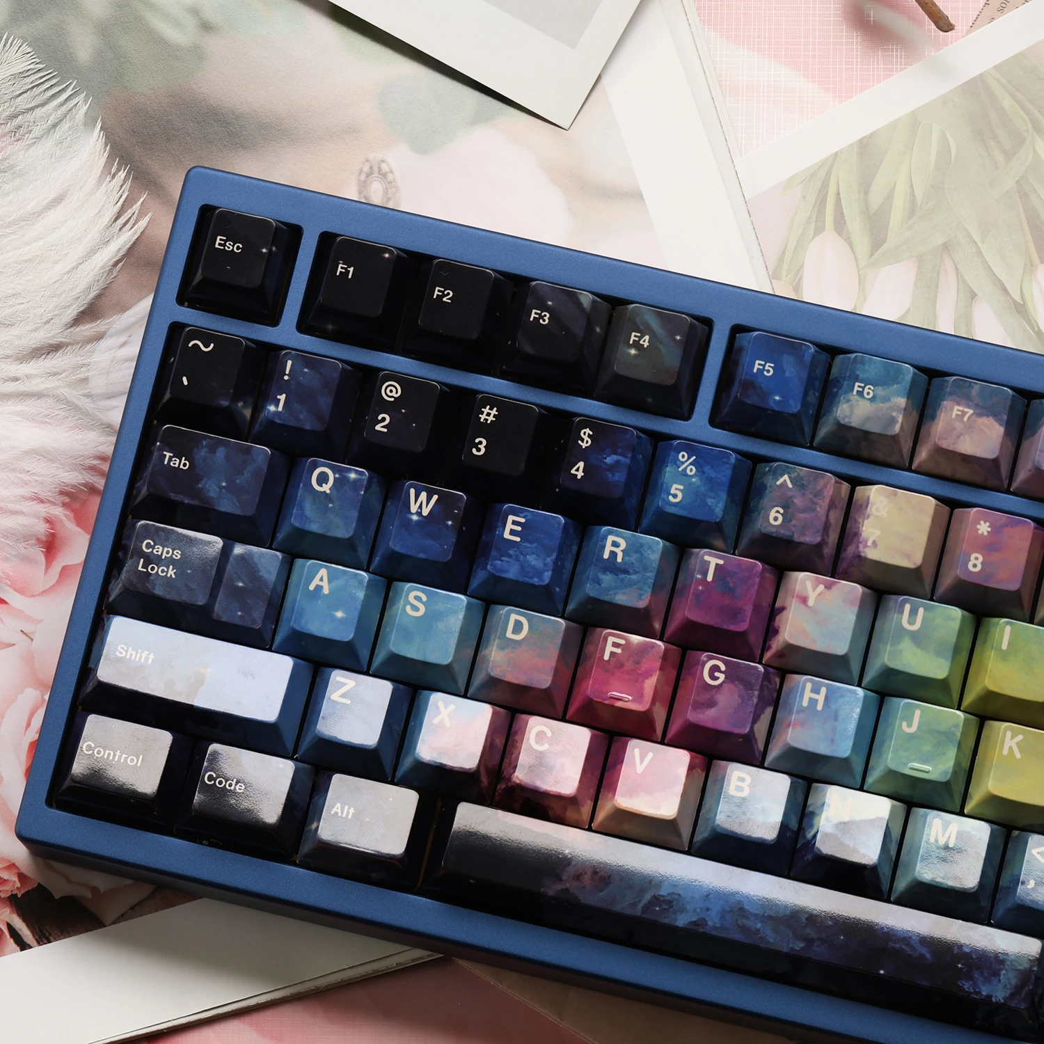 

Symphony Nebula Highlight Edition, Blue PBT Sublimation Original Factory 68 980 75 87 104 Keycaps