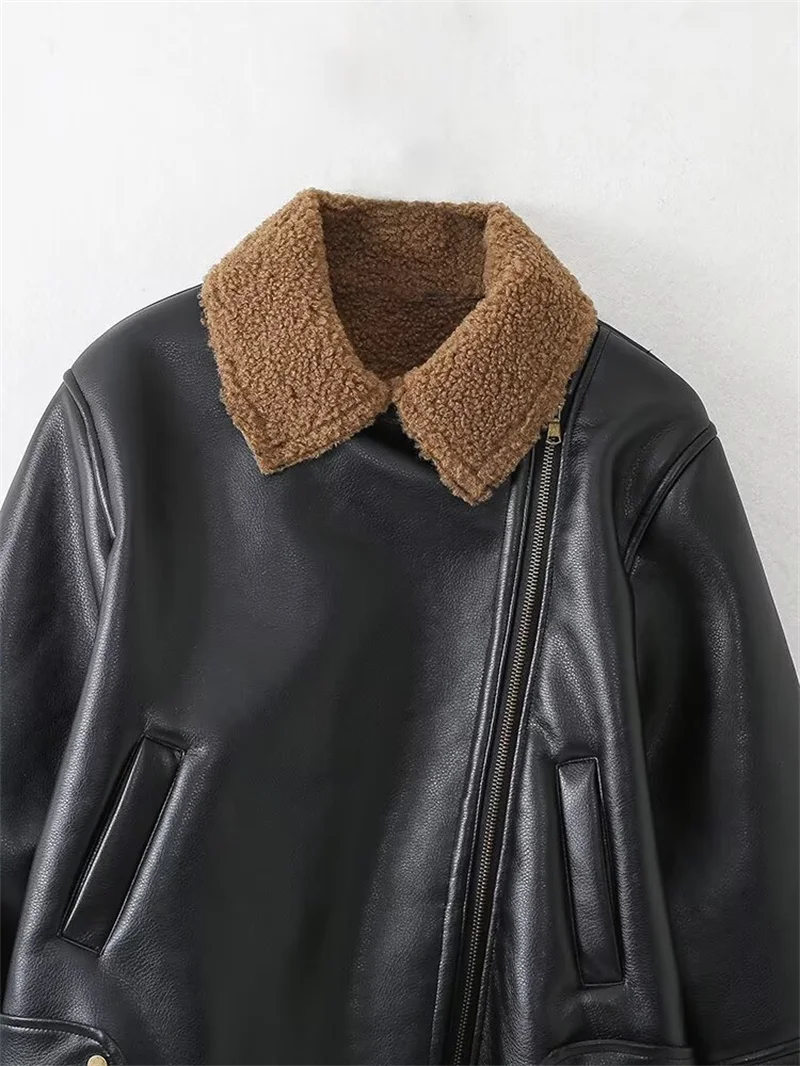 Giacca da donna 2025 Inverno Nuova giacca da motociclista foderata in pile caldo effetto ecopelle nera a maniche lunghe Elegante e unica