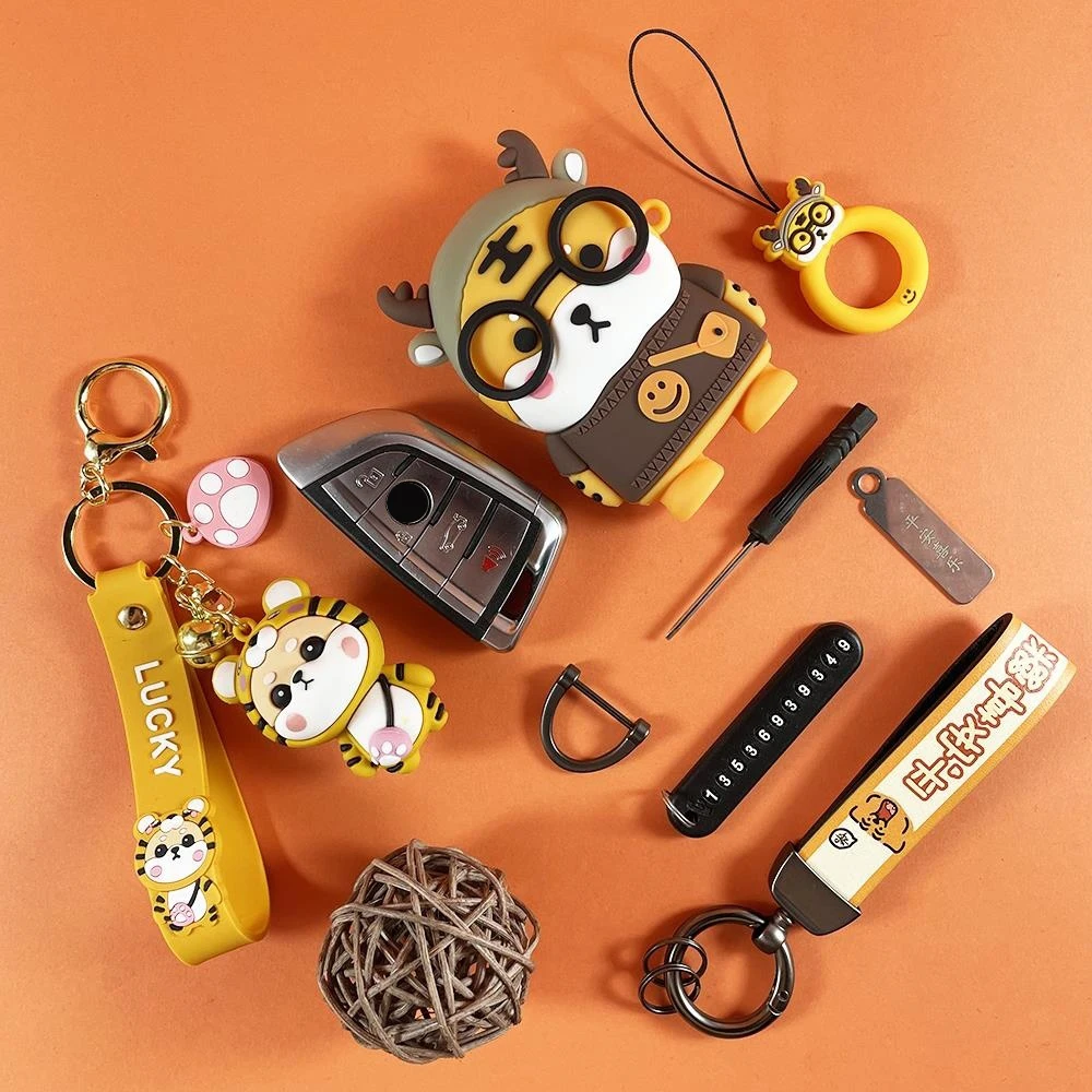 

Cartoon Silicone For BMW 1 3 7 Series X1 X3 X5 X6 X7 F20 F15 F16 F48 G20 G30 G01 G02 G05 G11 G32 Remote Key Case Cover Keychain