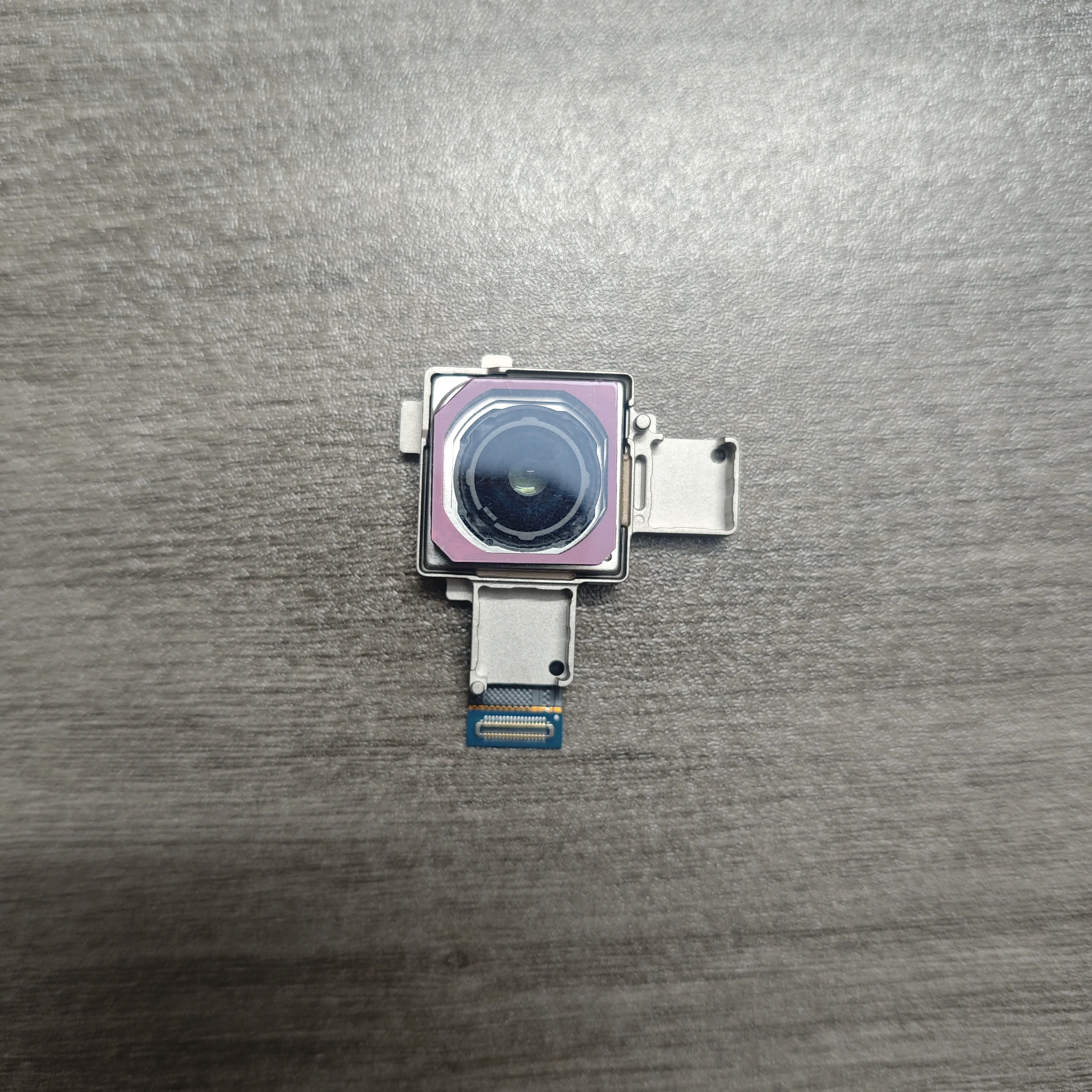 

Original Main Rear Camera Module for Xiaomi Mi 11 – 108MP HD Camera Replacement with Flex Cable for M2011K2C M2011K2G