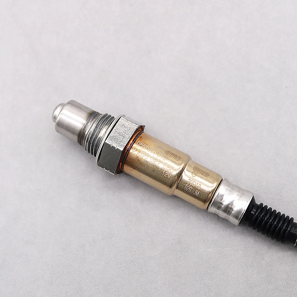 上流ラムダ O2 酸素センサーフォルクスワーゲンゴルフ GTI アウディ A3 A8 TT ベントレーミュルザンヌ 1.8L 0258027050   06K 906262 C