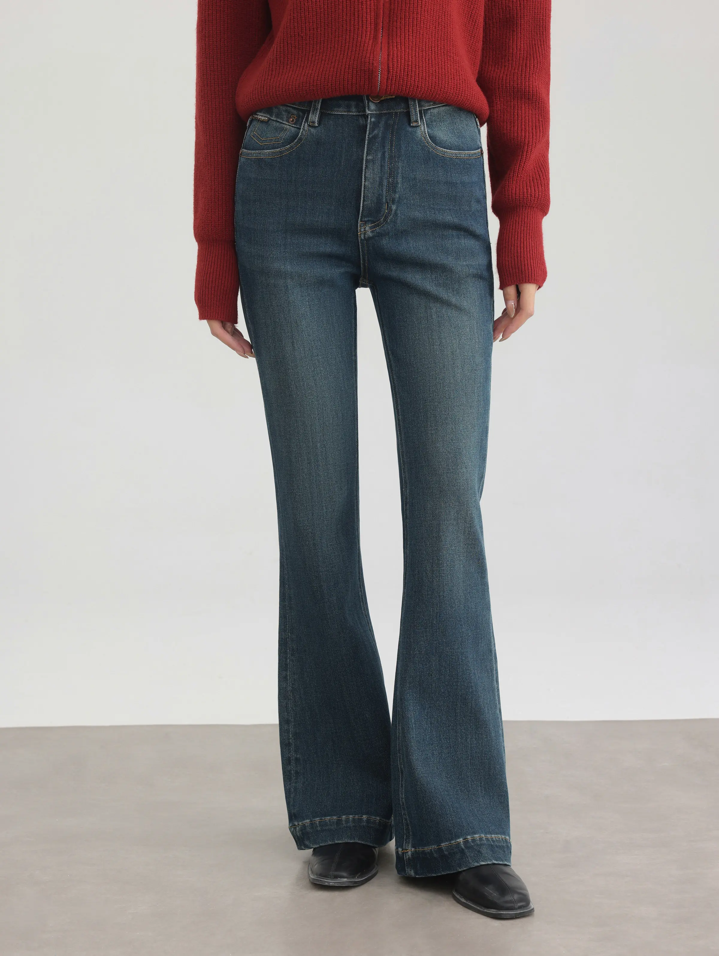 Vintage High Waist Bootcut Jeans Women Lady Slim Fit Flared Denim Pants Retro Casual Spring Daily Wide Leg Horseshoe Trousers