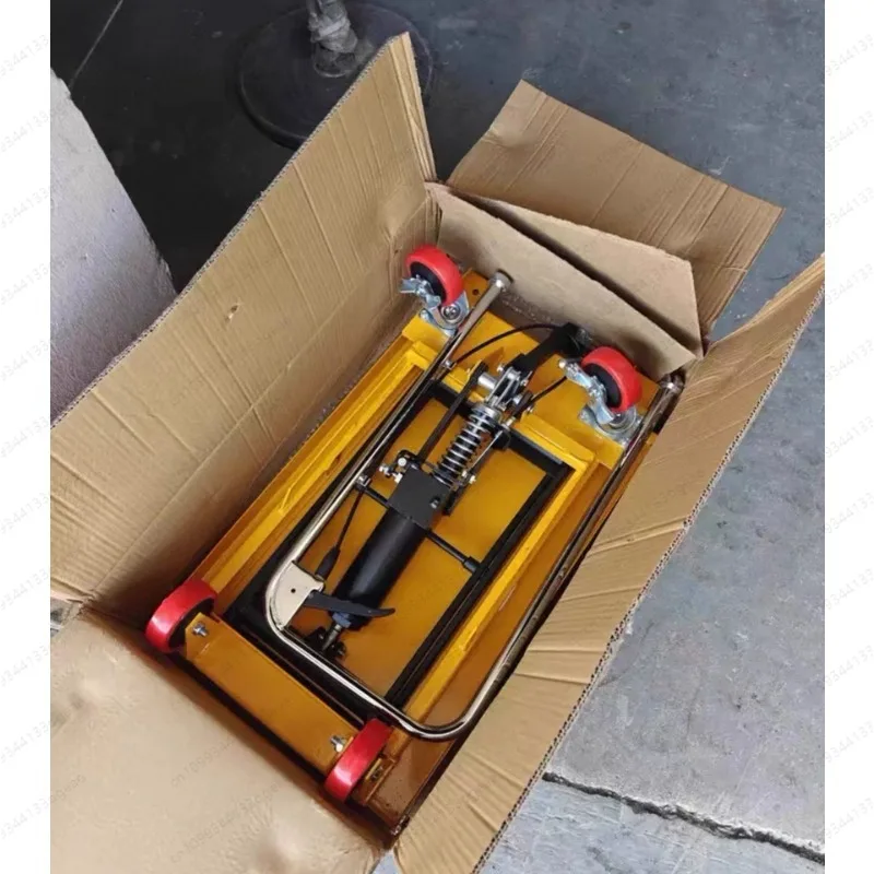 Manual Mobile Hydraulic Scissor Lift Table 500KG For Hotels Printing Shops Machinery Repair Retail Applications