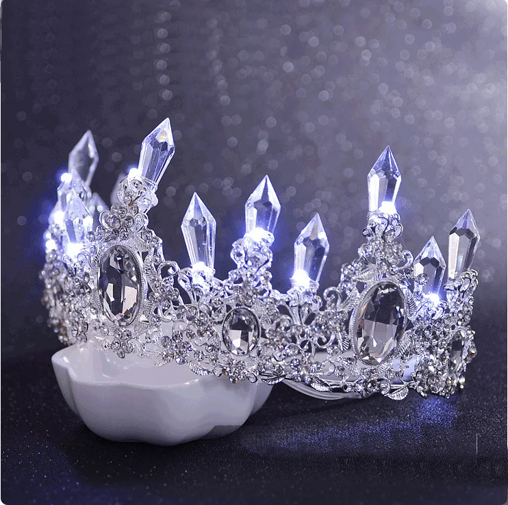 Wedding Hair Accessories Baroque LED Light Tiaras for Women Headdress Rhinestone Diadem Big Crowns Luxurious Party Decoration