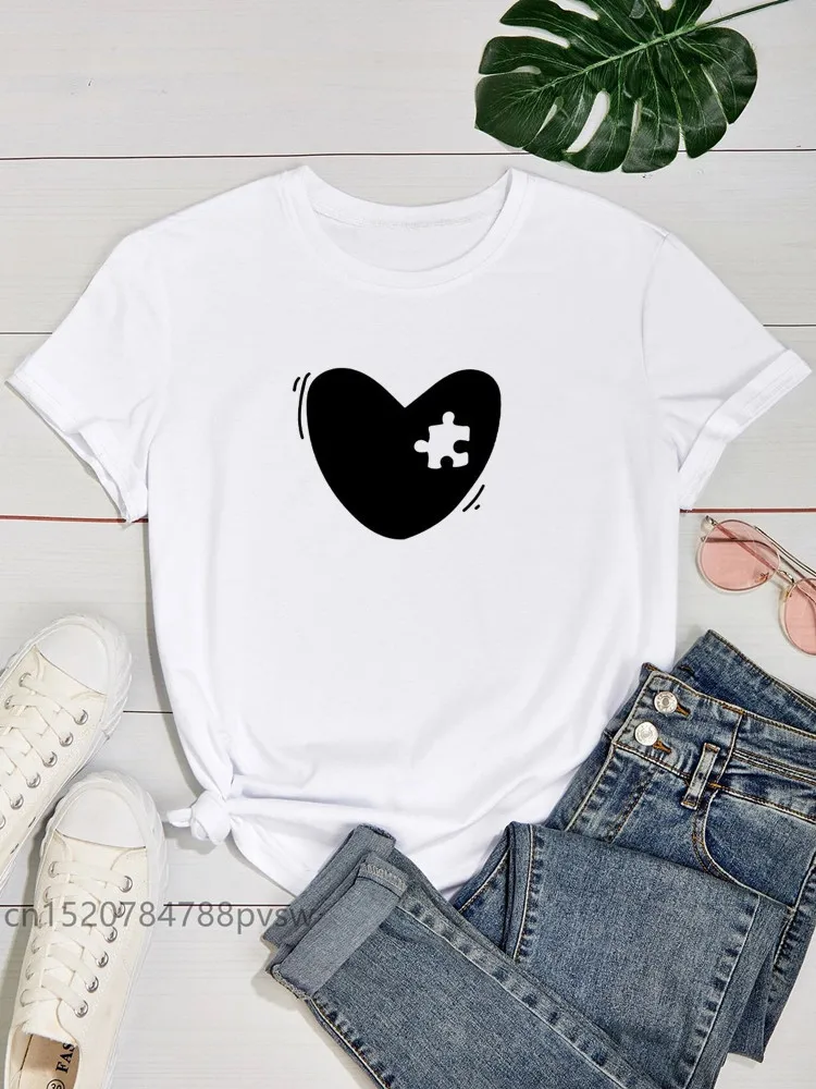 Heart Patch Mother Daughter Family Matching Outfits T-shirt  Women Besties Mom Me Tops Tee Girl Mommy Baby Clothes,Drop Ship