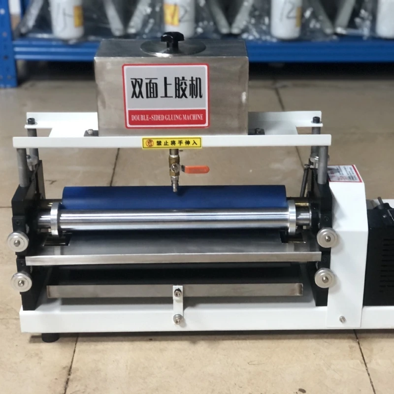 Water-based glue coating machine White glue machine Single-sided water-based glue gluing machine White latex double-sided