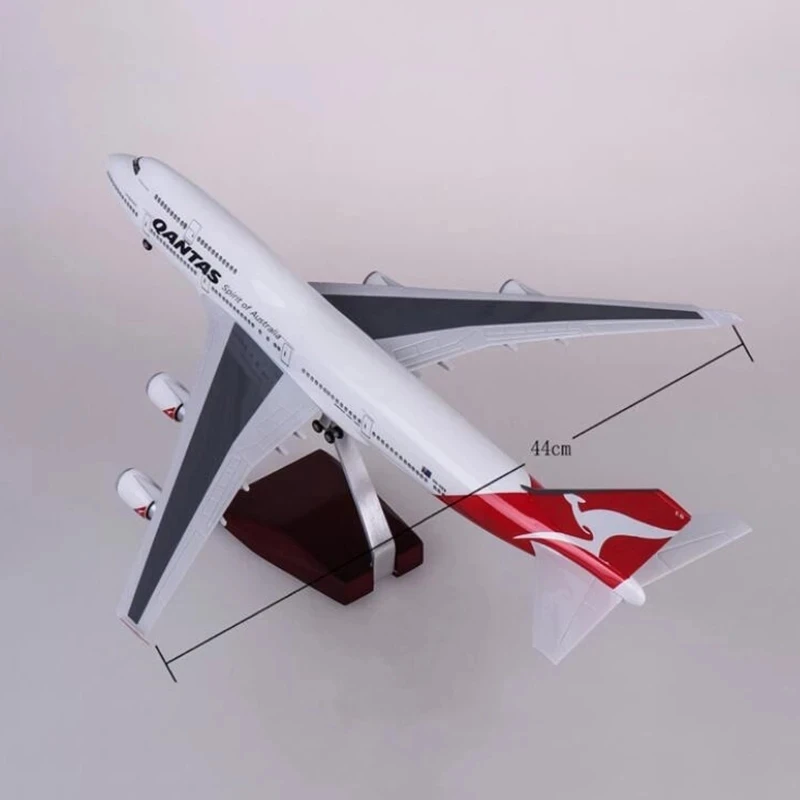 1/150 Scale 47CM Airplane 747 B747 QANTAS Airline Model LED Light & Wheel Landing Gear Diecast Resin Plane Model