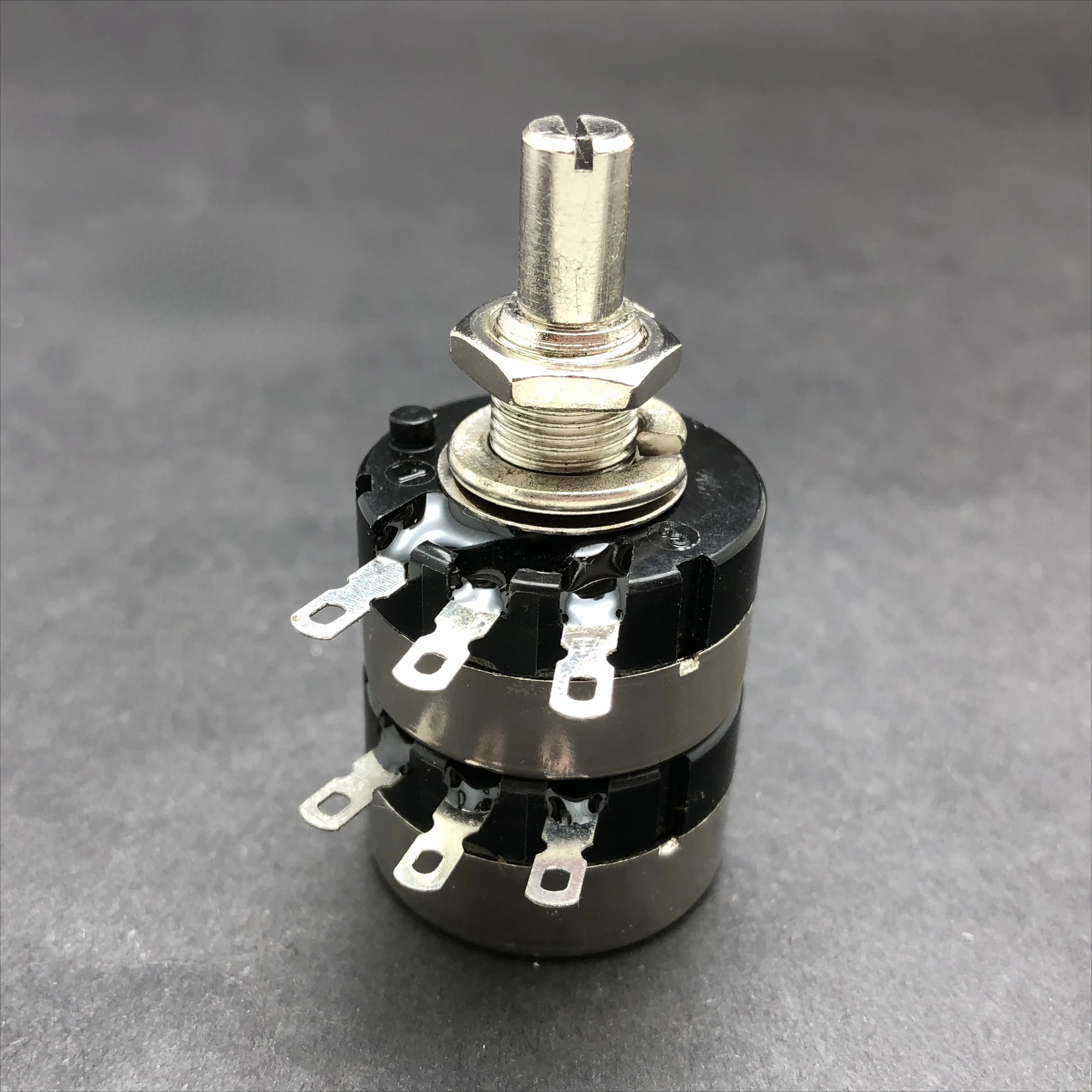 [VK]  TOCOS RV24YG 20S B503 B50K RV24YG20S double potentiometer 20mm round shaft B50KX2 B100K B250K B500K B1M switch