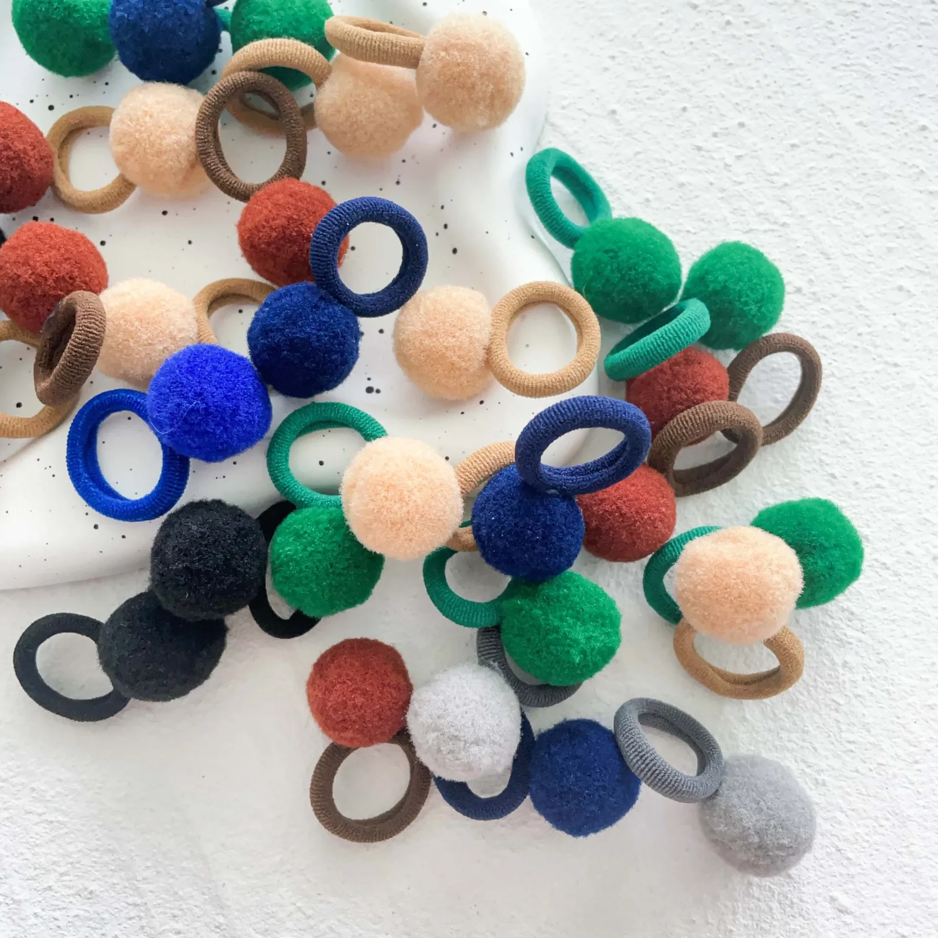 

10 шт., детские эластичные резинки для волос для маленьких девочек, плюшевая резинка для детей, милые резинки для волос, зажим для волос, детские аксессуары для волос