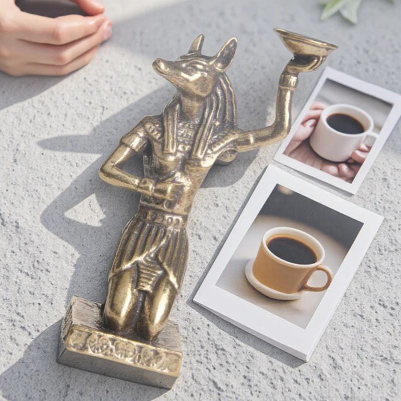 

Brass Egypt Statue Anubis Design Exquisite Retro Decor for Desk Home Living Room Creative Metal Craft