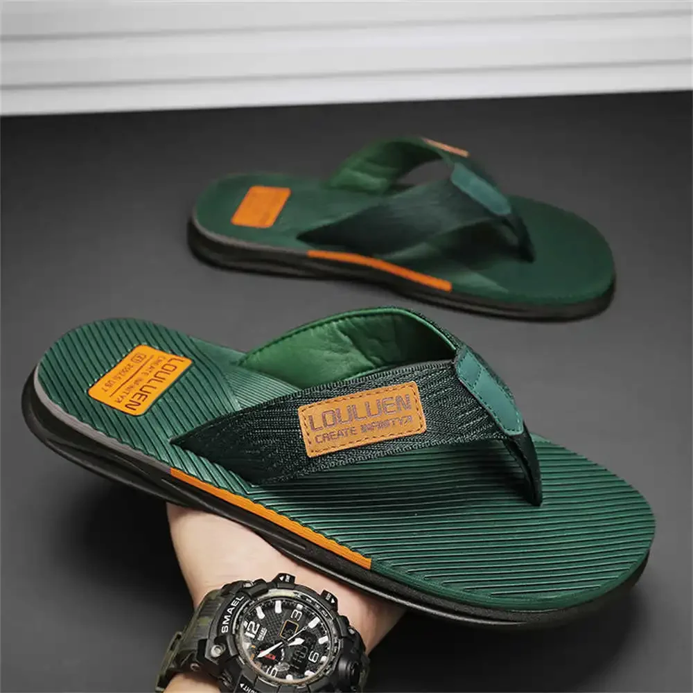 Mandi 39-44 sandal Sneakers pria sepatu Samdalia sandal turis olahraga Musim baru merek universitas Baskette kelas atas