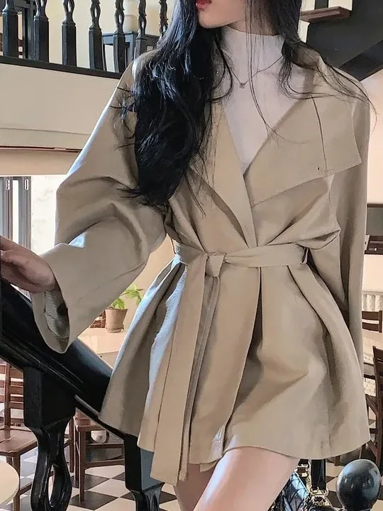 

Slimming Effect Korean Design Sle Women's Windbreaker Jaet Vintage Hong Kong Sle High Quali Belted Mid-Length Leather...