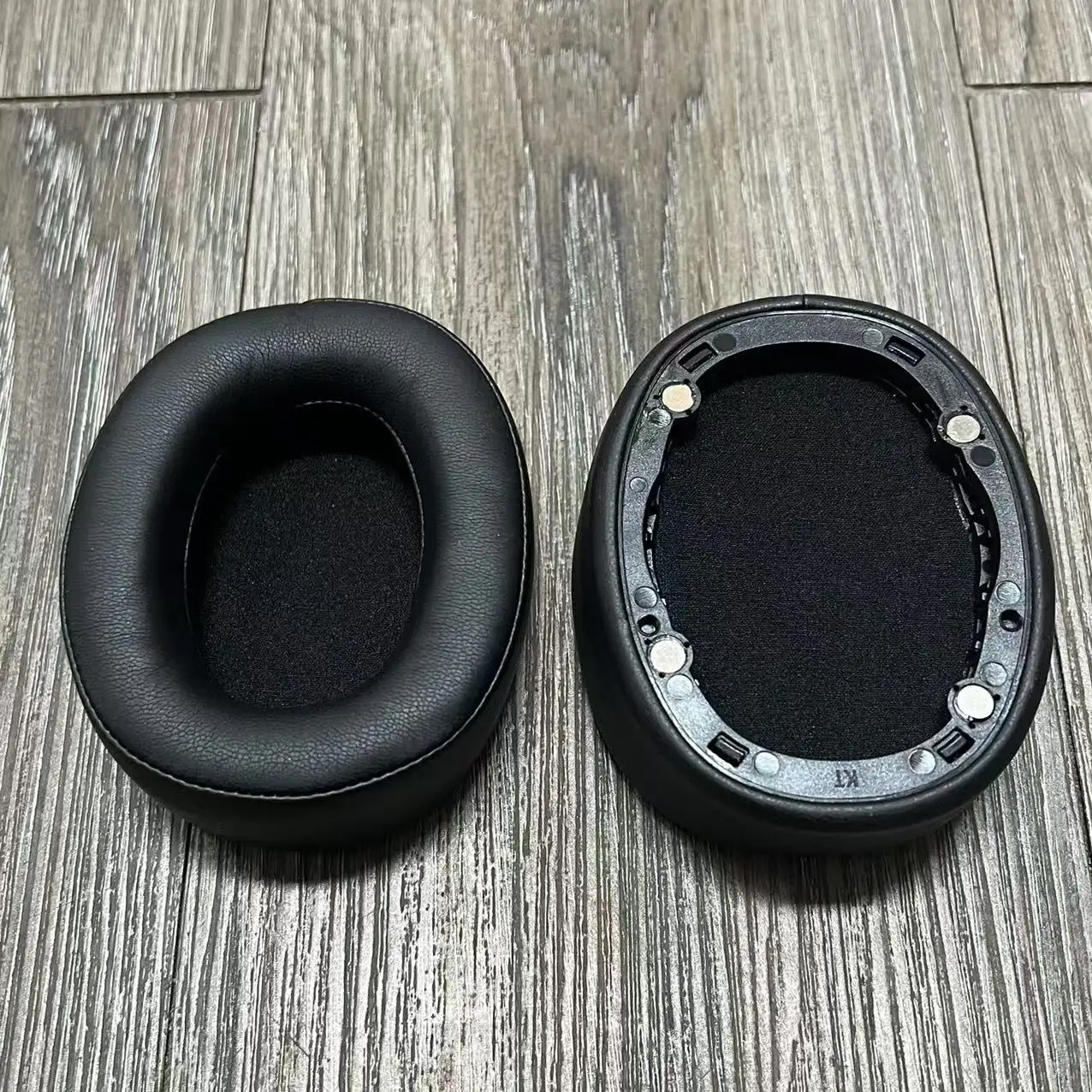 بطانة للأذن لسماعات Bowers & Wilkins B&W PX استبدال وسائد أذن عالية الجودة