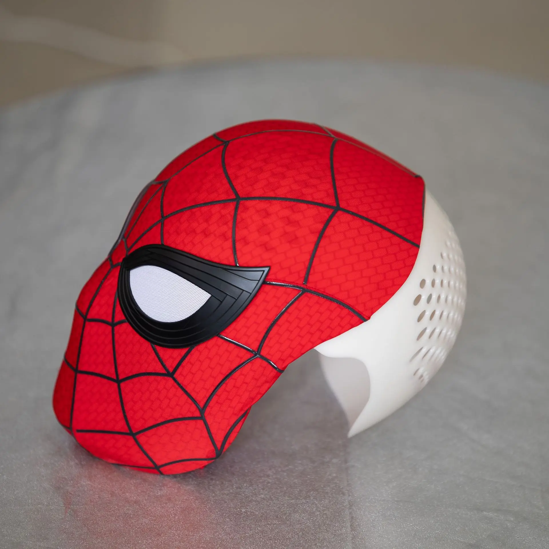 SpiderMan Brand New Day Life Size Wearable Mask with Magnetic Back Cover 3D Webbing Strips Resin Faceshell Collectible Prop