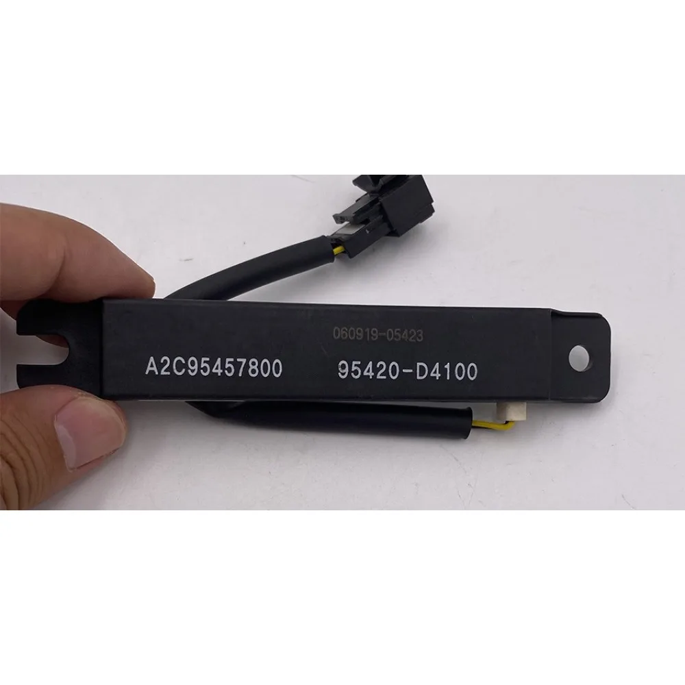 

95420-D4100 95420 D4100 95420D4100 для Hyundai Lafesta, черный усилитель антенны, 1 шт., абсолютно новый, черный