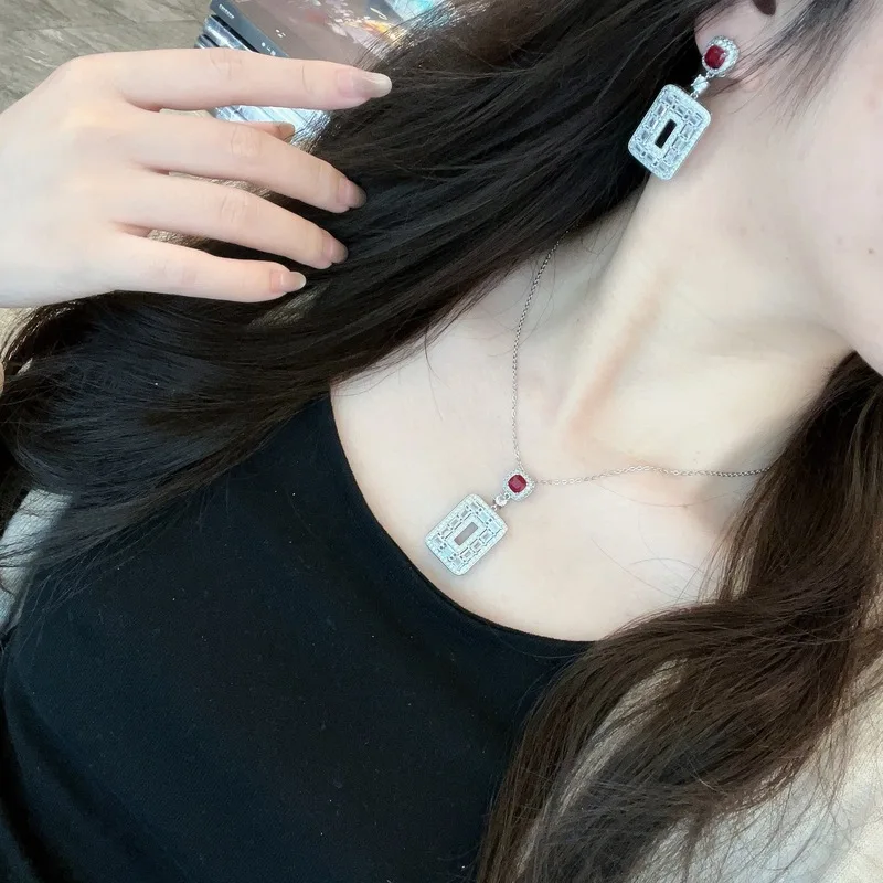 S925 silver square full-cut diamond ruby luxurious necklace with Chinese-style earrings for parties and jewelry