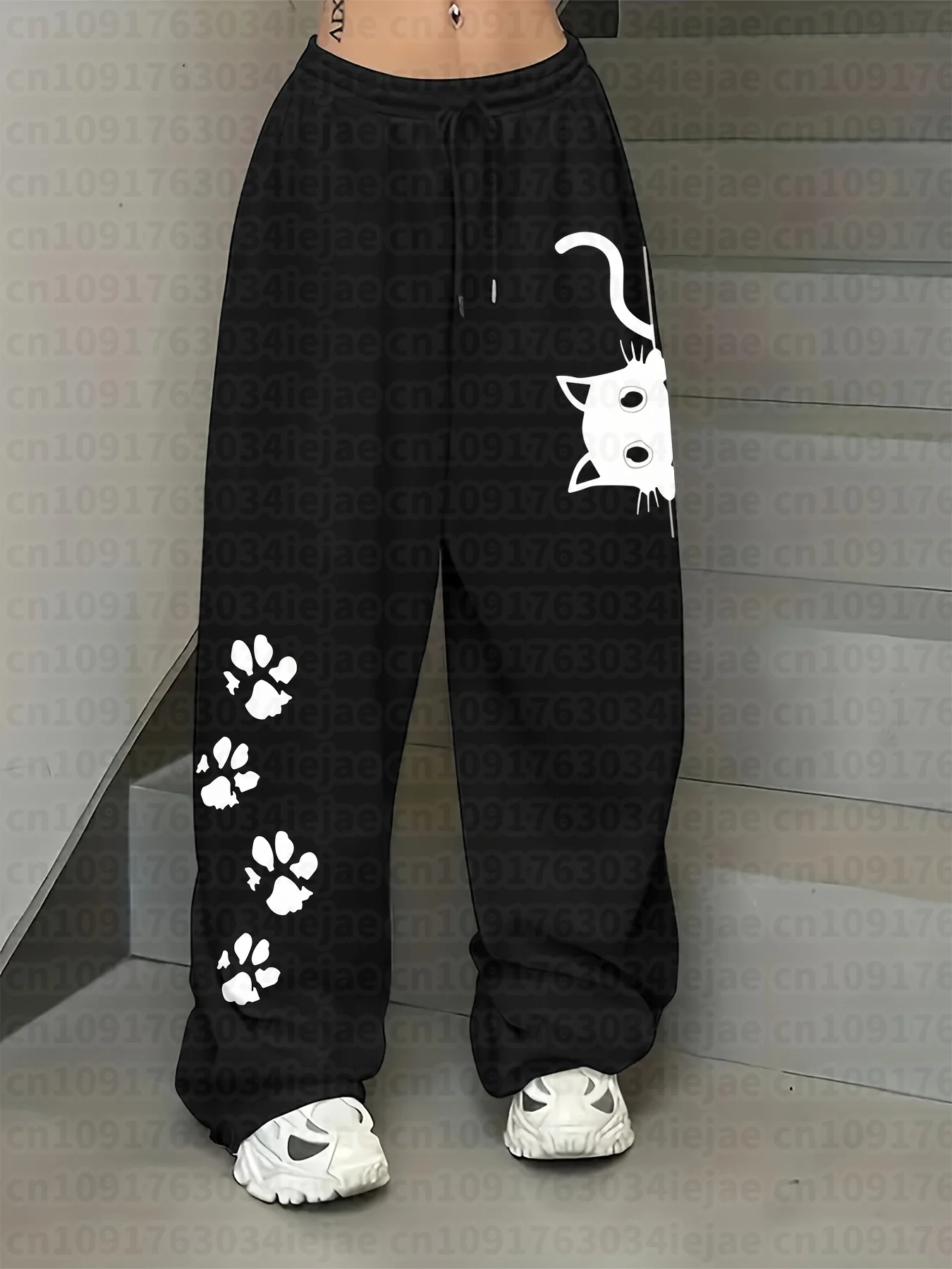 Lässige Jogginghose für Damen und Kinder mit lustigem Katzen-Print und elastischem Bund mit Kordelzug, gerade geschnitten. – Detail 4