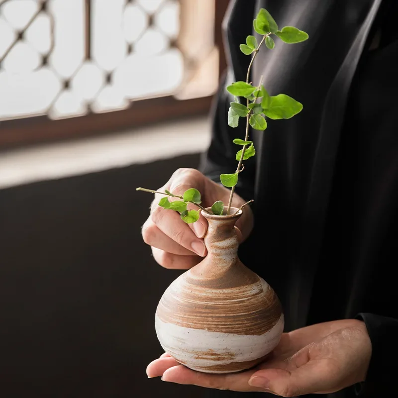 家の装飾のためのレトロなセラミック花瓶、日本の装飾、粗い陶器、ドライフラワーのための創造的な装置、金箔